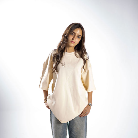 04.GIZA LOCA SAND - Essential Creamy Tee